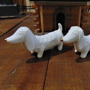 Dachshund White Salt & Pepper Shakers
